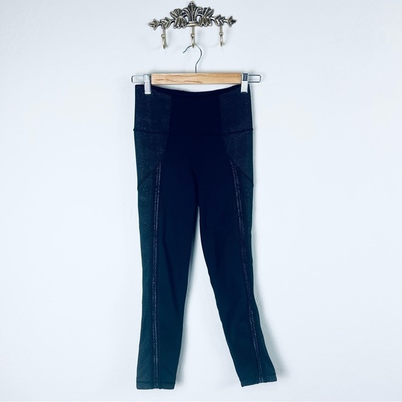 Lululemon Power Lines Crop Leggings Mesh Panels Black Meisai Black White Size‎ 4 - Picture 2 of 12